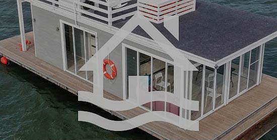 Hausboot-auf-der-Ostsee